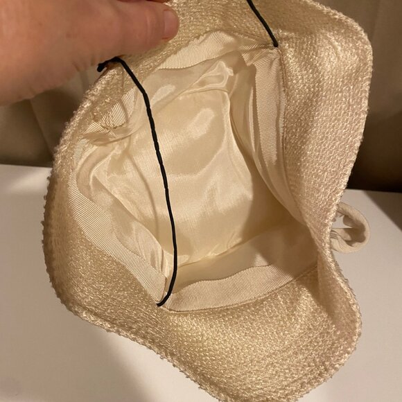 Vintage White Cream Summer‎ Bucket Hat Belted Style Elegant Retro Chic